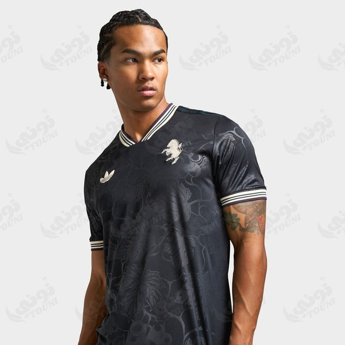 Juventus Third Maillot 2025/26 Noir – porté