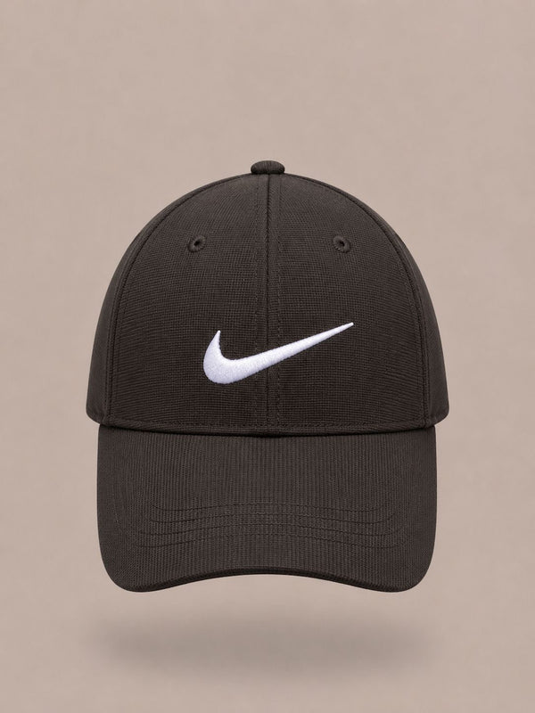 Casquette – Noir Blanc Grand Format
