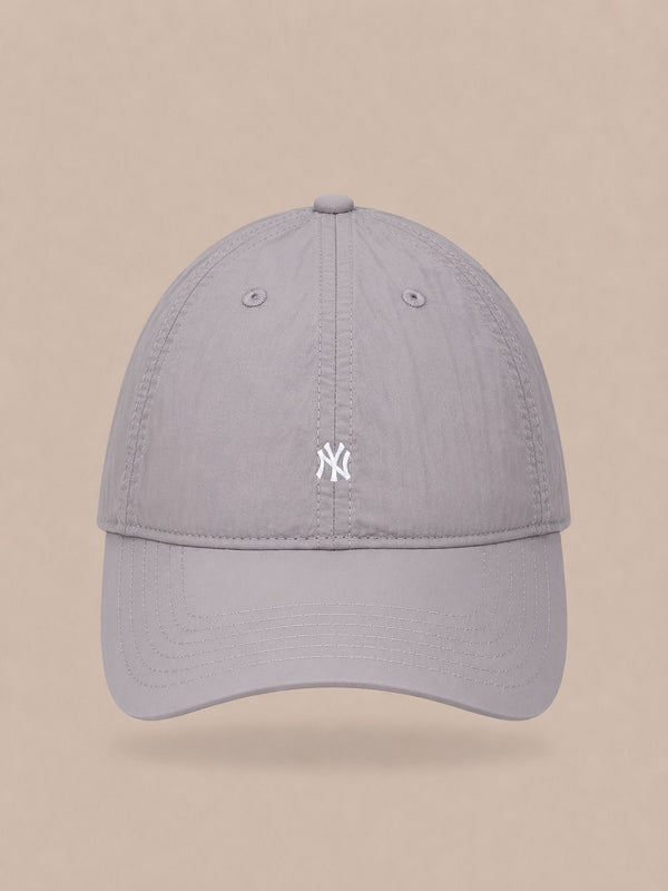 Casquette NY Yankees – Coloris Gris | Style New York Urbain Premium