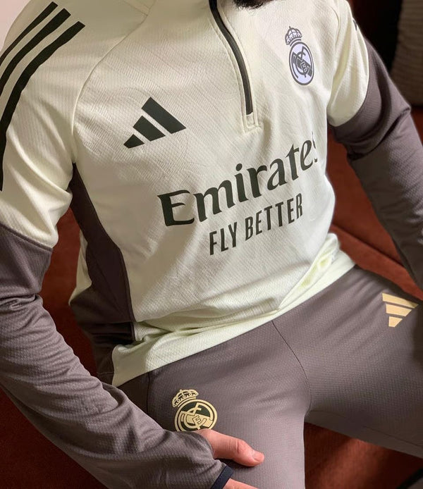 Real Madrid - Ensemble d'Entraînement 2025/26