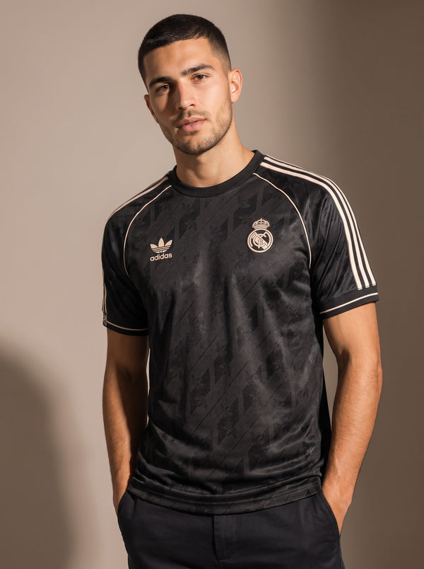 Real Madrid - Maillot Terrace Icons Noir