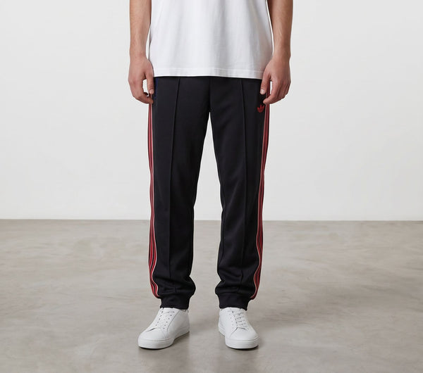 Pantalon de survêtement de couleur noire