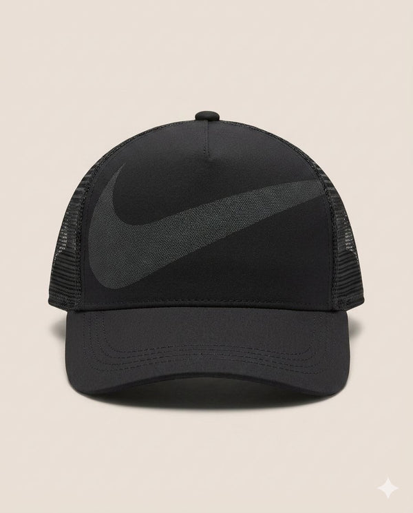 Casquette Black Trucker – Maxi Edition