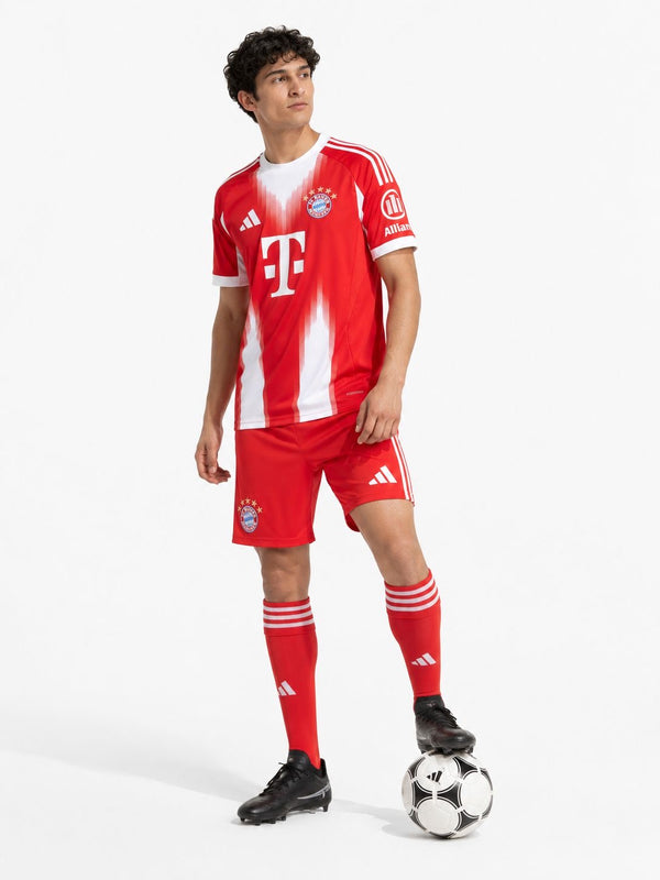 Bayern Munich - Kit Domicile Maillot + Short 2023/24