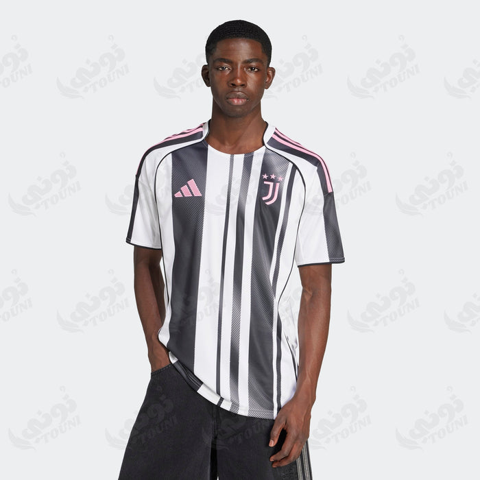 Juventus FC - Maillot Domicile 2025/2026 – porté